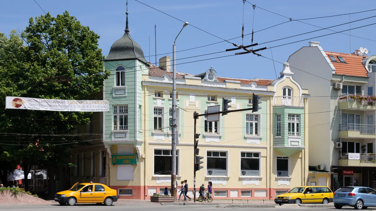 A street in central Dobrich