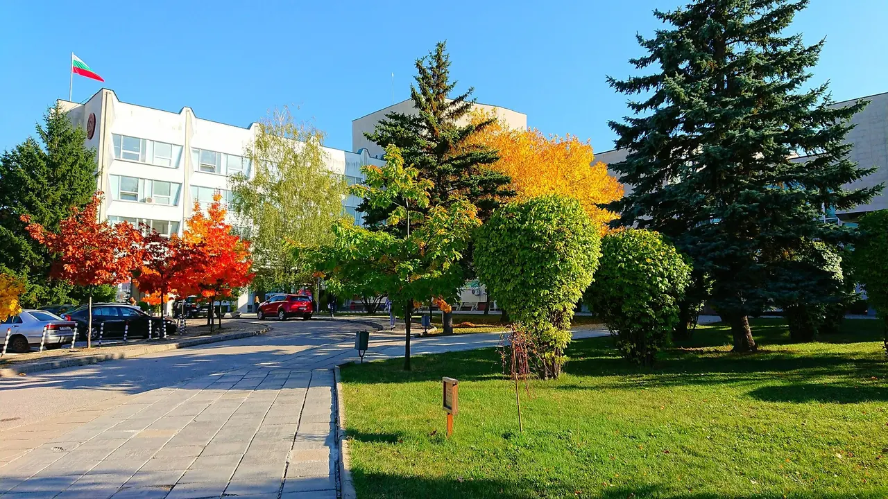 University of National and World Economy campus