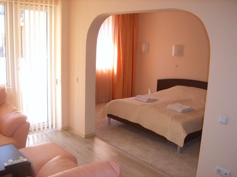 Photo 5 of 9 from Hotel Gran Ivan