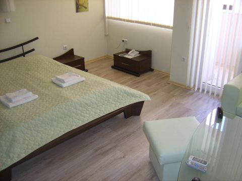 Photo 7 of 9 from Hotel Gran Ivan