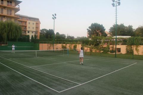 Photo 7 of 10 from JOYA Park complex