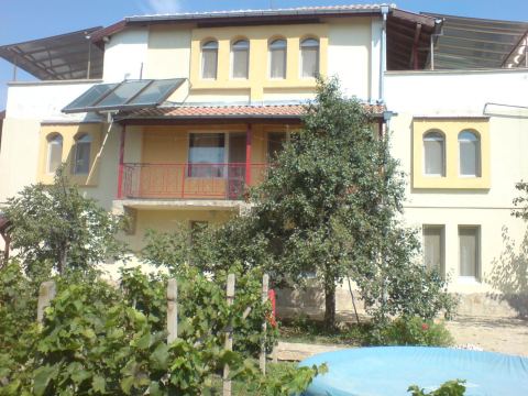 Photo 1 of 7 from House Iliana