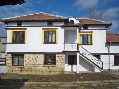 Photo 1 of 3 from Constanta Properties